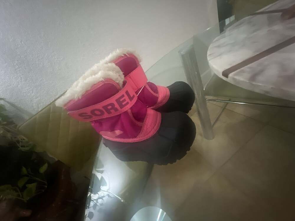 Sorel baby toddler Snow Commander Winter Boots Size 7 Pink Black Fleece Lined